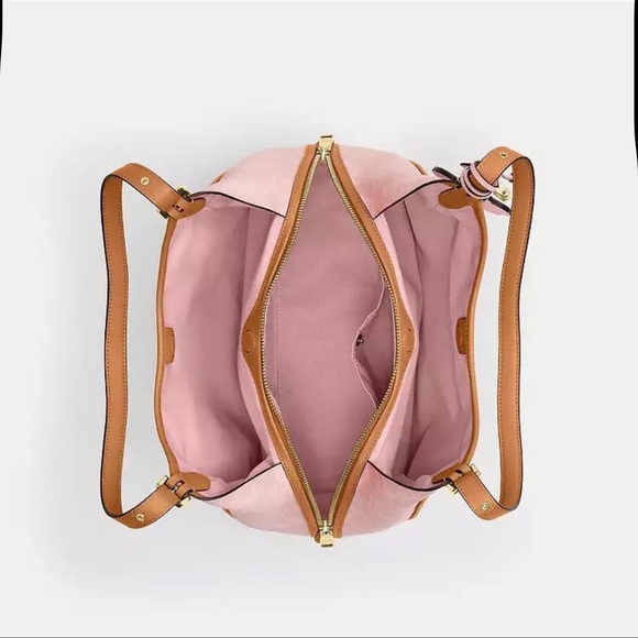 NWT! COACH Erin Shoulder Bag In Signature Canvas With Charm (POWDER PINK) - Picture 3 of 5